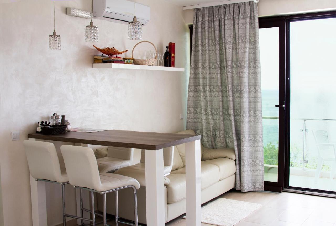 Apartment Superseaview Sutomore Luaran gambar