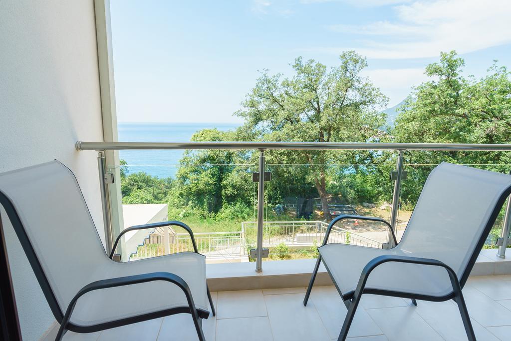 Apartment Superseaview Sutomore Luaran gambar